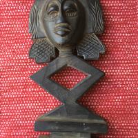 Maschere e statue arte africana