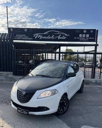 Lancia Ypsilon 1.3 MJT 16V 95 CV 5 porte S&S S Mom