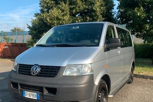 VOLKSWAGEN Transp. 5ª '03-'09 - 2005