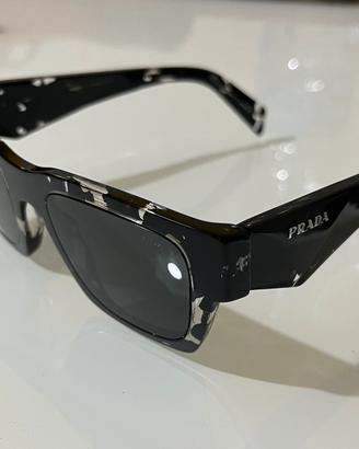 Prada occhiali da sole