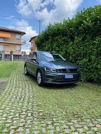 VOLKSWAGEN Tiguan 1.6 TDI SCR Business