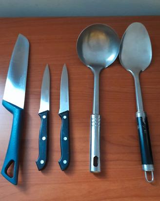 Set 3 coltelli da cucina + cucchiaio + mestolo