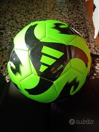 pallone da calcio Adidas 