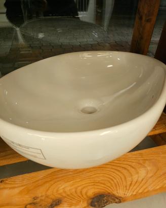 lavabo da appoggio 
