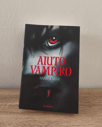 Libro Aiutoo Vampiro Edizione Speciale