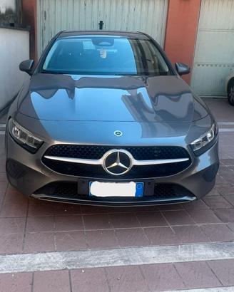 Mercedes-Benz A 180 d Automatic Advanced – 04/2023