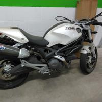 Ducati Monster 696 bianco perla