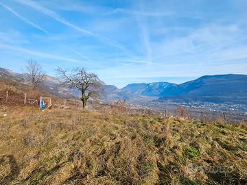 TERENO BACIATO DAL RIO per ORTO/VIGNETO/FRUTTETO