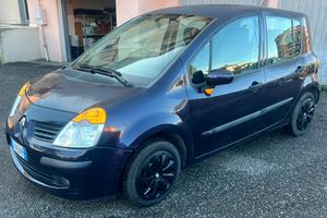 Renault Modus 1.2/16V Luxe Privilege