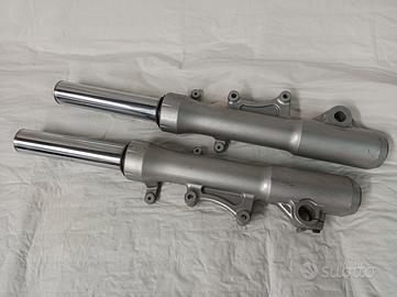 Forcella Peugeot Satelis 400/500