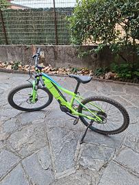EBIKE GIANT FATHOM JUNIOR 26"