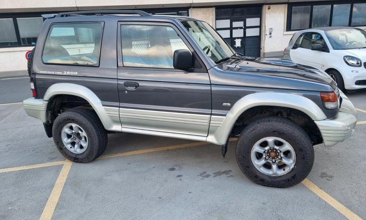 Pajero 2800 TD