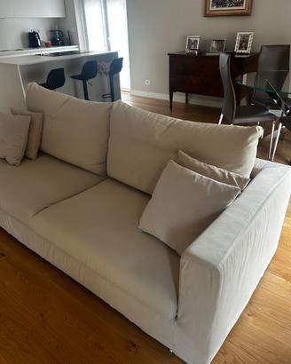 divano 3 posti  2.31 x 93