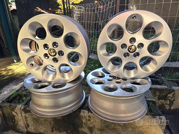 Cerchi in Lega 15" - Originali Alfa Romeo  156