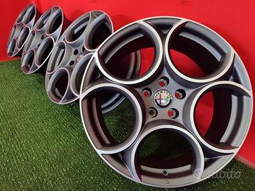 Cerchi Alfa Romeo Stelvio Giulia Tonale Nuovi R19