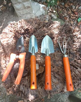piccoli attrezzi da Giardinaggio 
