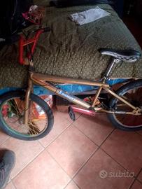 bicicletta BMX