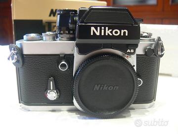 Nikon F2 Photomic AS con corredo