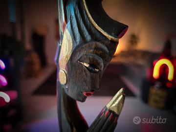 Scultura balinese in legno e batik stile Art Déco