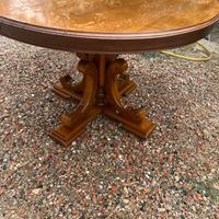 Tavolo rotondo allungabile