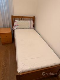 Letto singolo con armadio