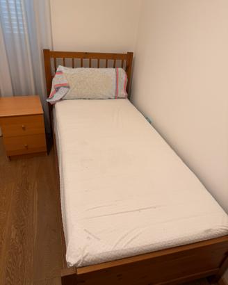 Letto singolo con armadio