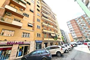 Marconi - locale ad uso investimento