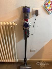 Dyson V8 Advanced