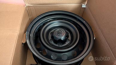 Cerchi originali Toyota hilux 2025 