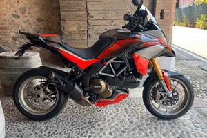 Multistrada Full Carbon 1200s