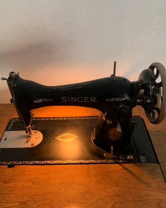Macchina Singer per cucire