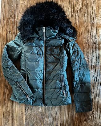 Piumino corto verde scuro Zara
