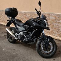 Honda NC750X DCT