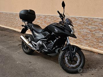 Honda NC750X DCT