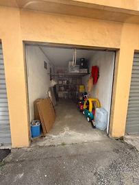 Box / Garage di 15 m² a Nichelino