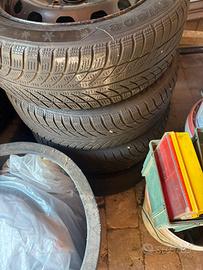 Gomme 185/60 R15