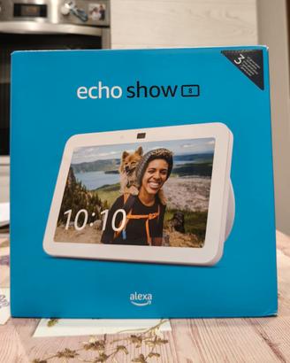Echo show 8