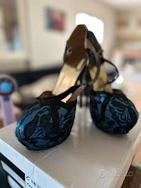 Scarpe con tacco