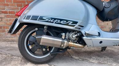 Scarico Racing vespa GTS 250 300