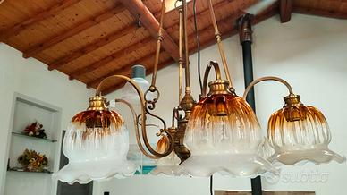 Lampadario in vetro soffiato stile Murano