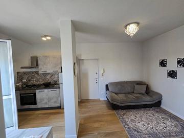 Appartamento di 82 m² con 3 locali a Milano