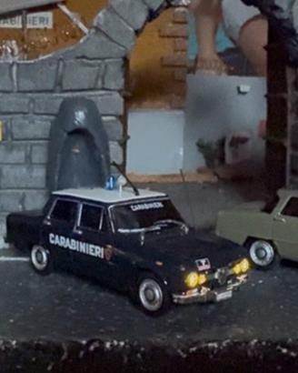 1/43 LOTTO GIULIA ALFA ROMEO CON LUCI