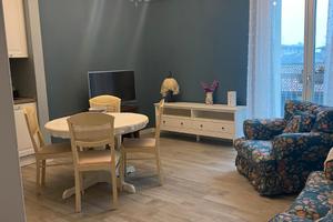 Trilocale completamente ristrutturato e arredato