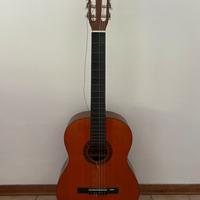 Chitarra classica con una storia da raccontare 🎶