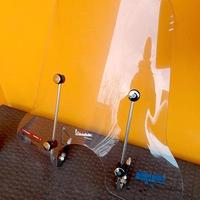 Parabrezza originale vespa lx con staffe nuovo eur