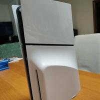 Console PlayStation 5con joystick e 5 giochi