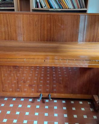 pianoforte verticale