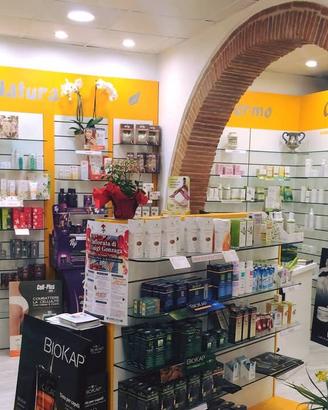 ARREDAMENTO COMPLETO FARMACIA/PARAFARMACIA