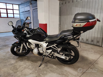Yamaha Fazer 600 FZ6