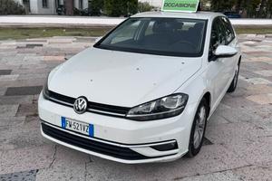 VW Golf 1.0 TSI 115 CV 5p. Business BMT